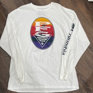 Columbia sportswear company white long sleeve tee shirt